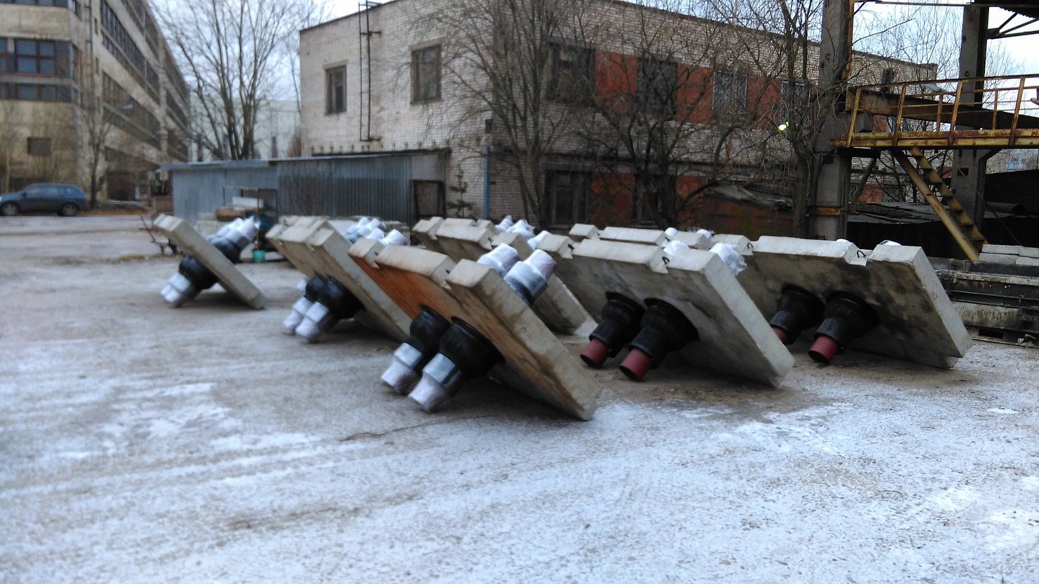 Неподвижная щитовая опора